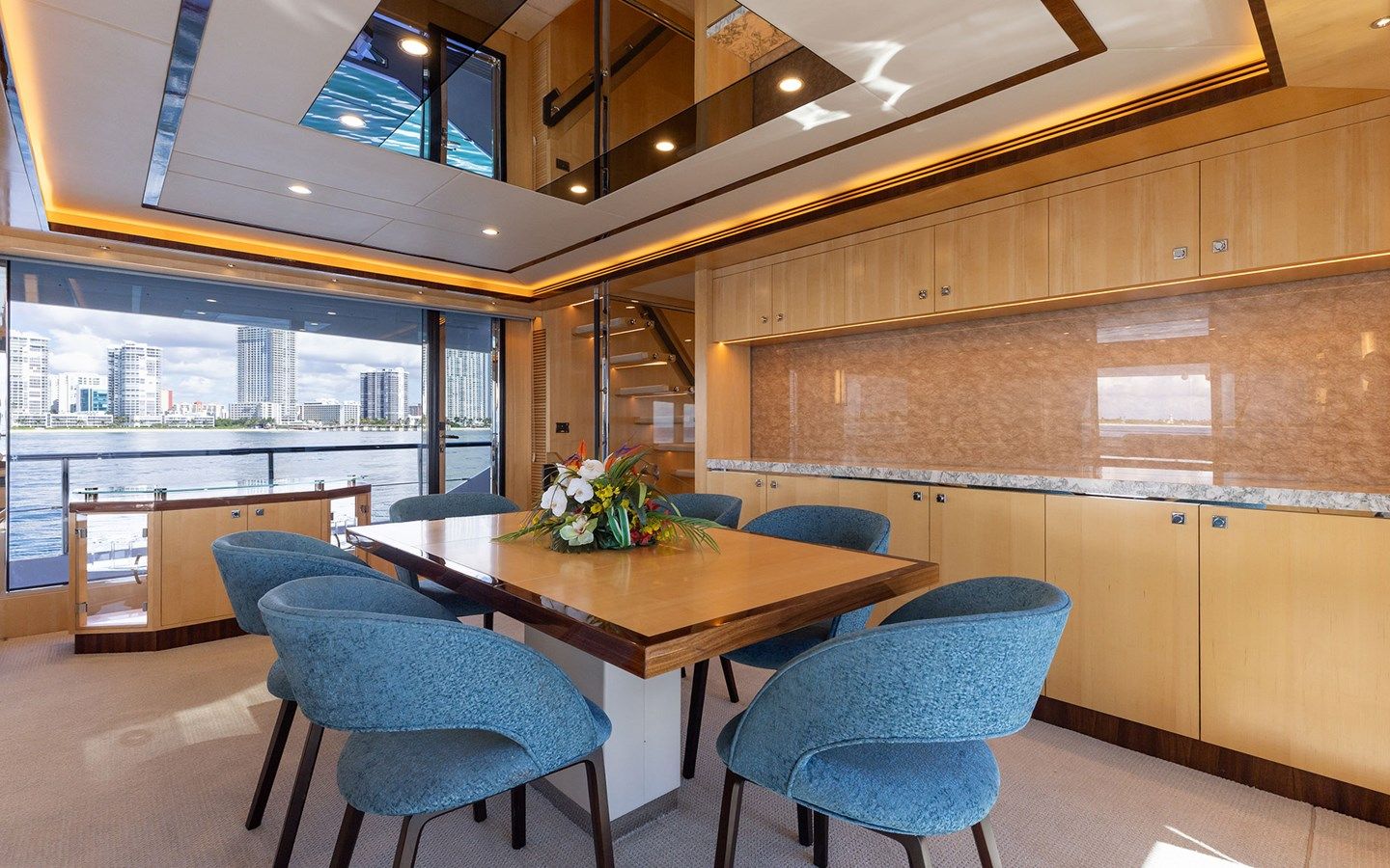 Buy a yacht WADDLE WE DO 2021