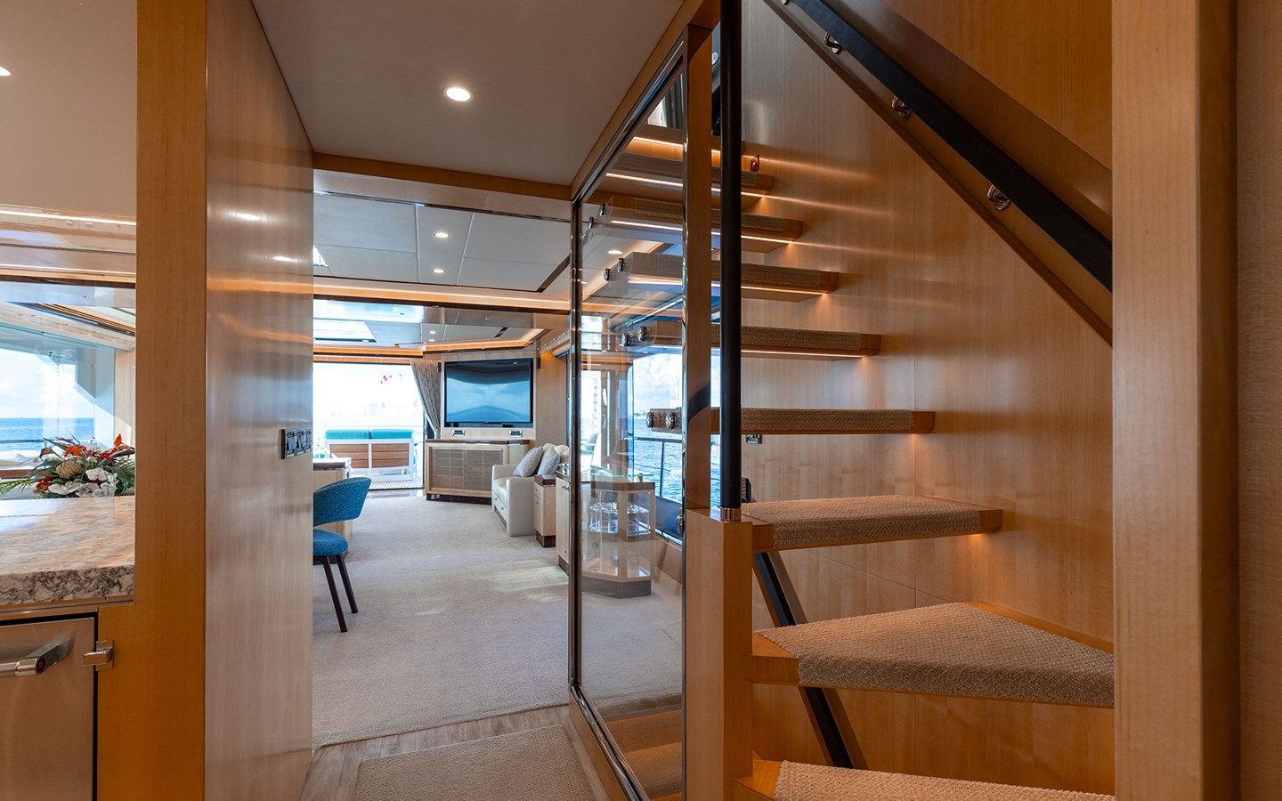 WADDLE WE DO - Horizon Yachts