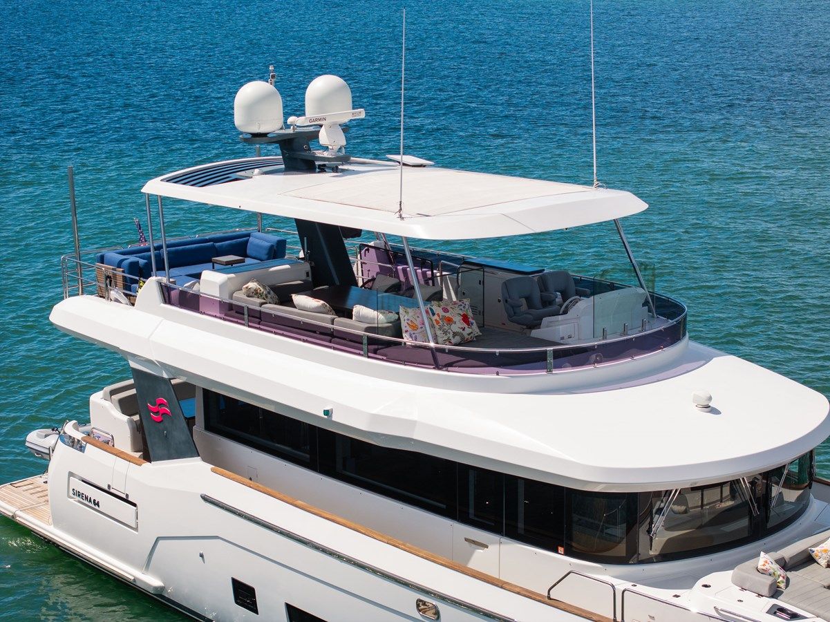 the best price on AMOR FATI 64