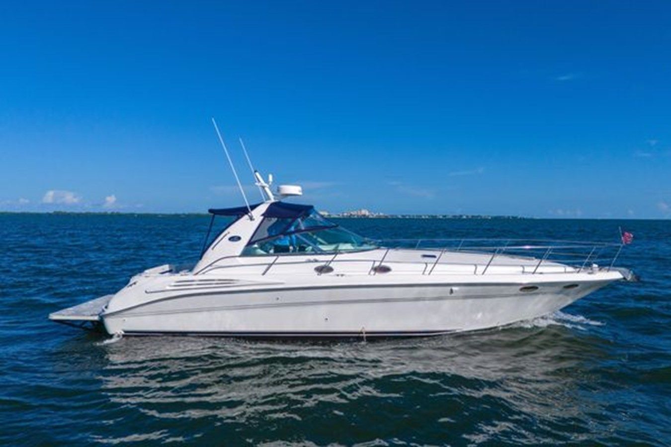 Sea Ray 400 Sundancer