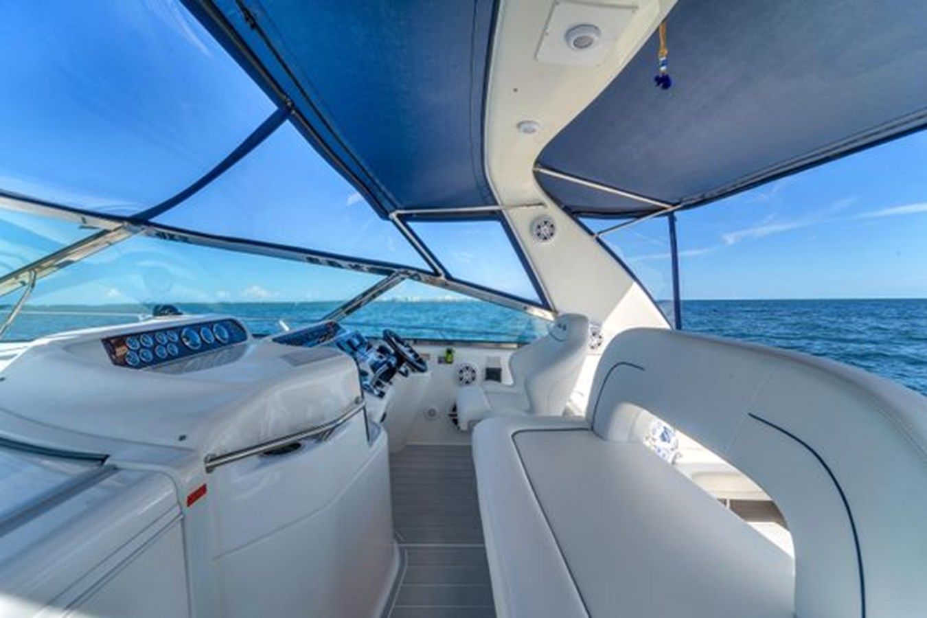 Sea Ray 400 Sundancer yacht sale