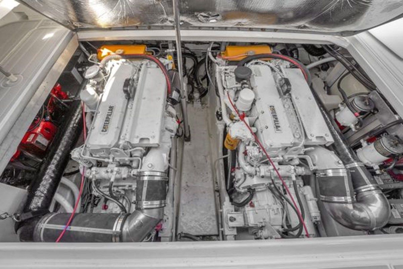 Buy a yacht Sea Ray 400 Sundancer - SEA RAY