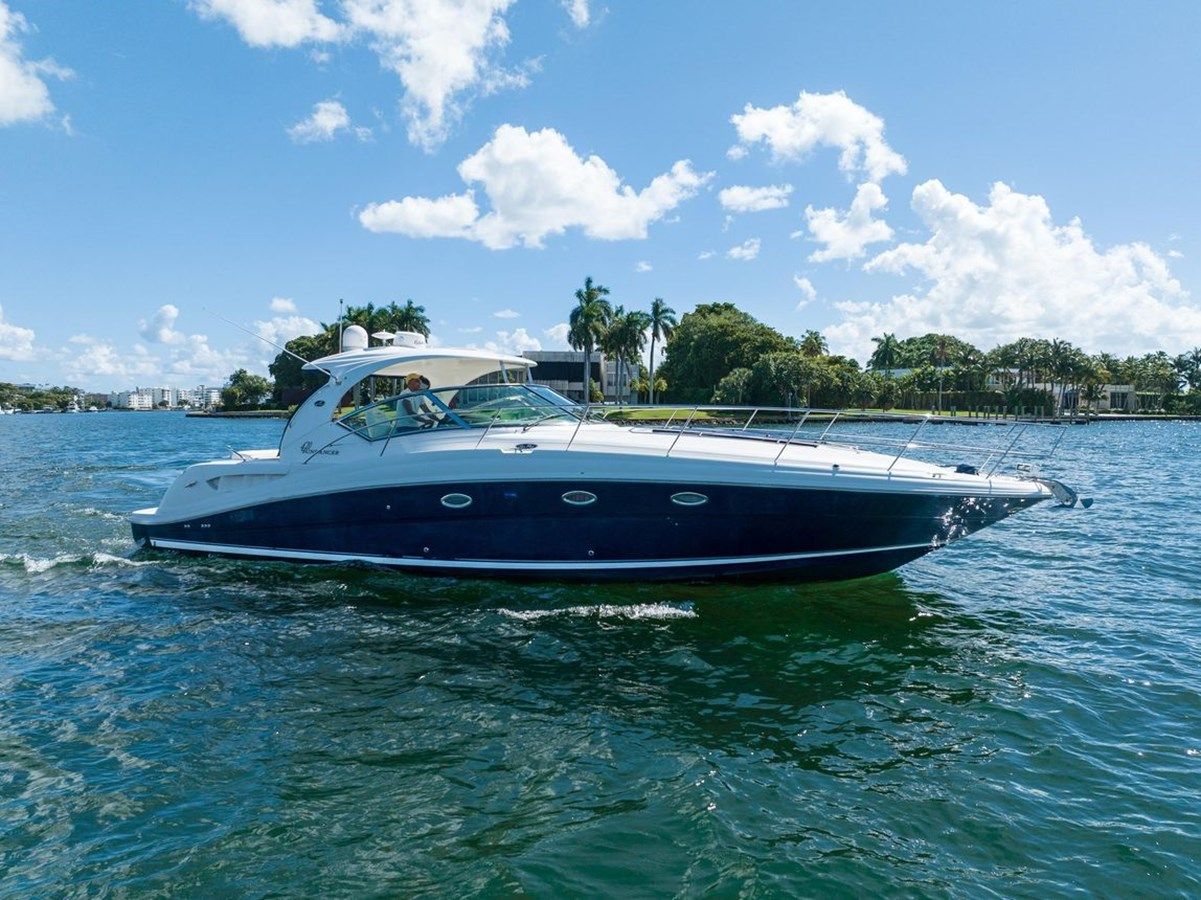 best yacht sales deals Sea Ray 420 Sundancer - SEA RAY