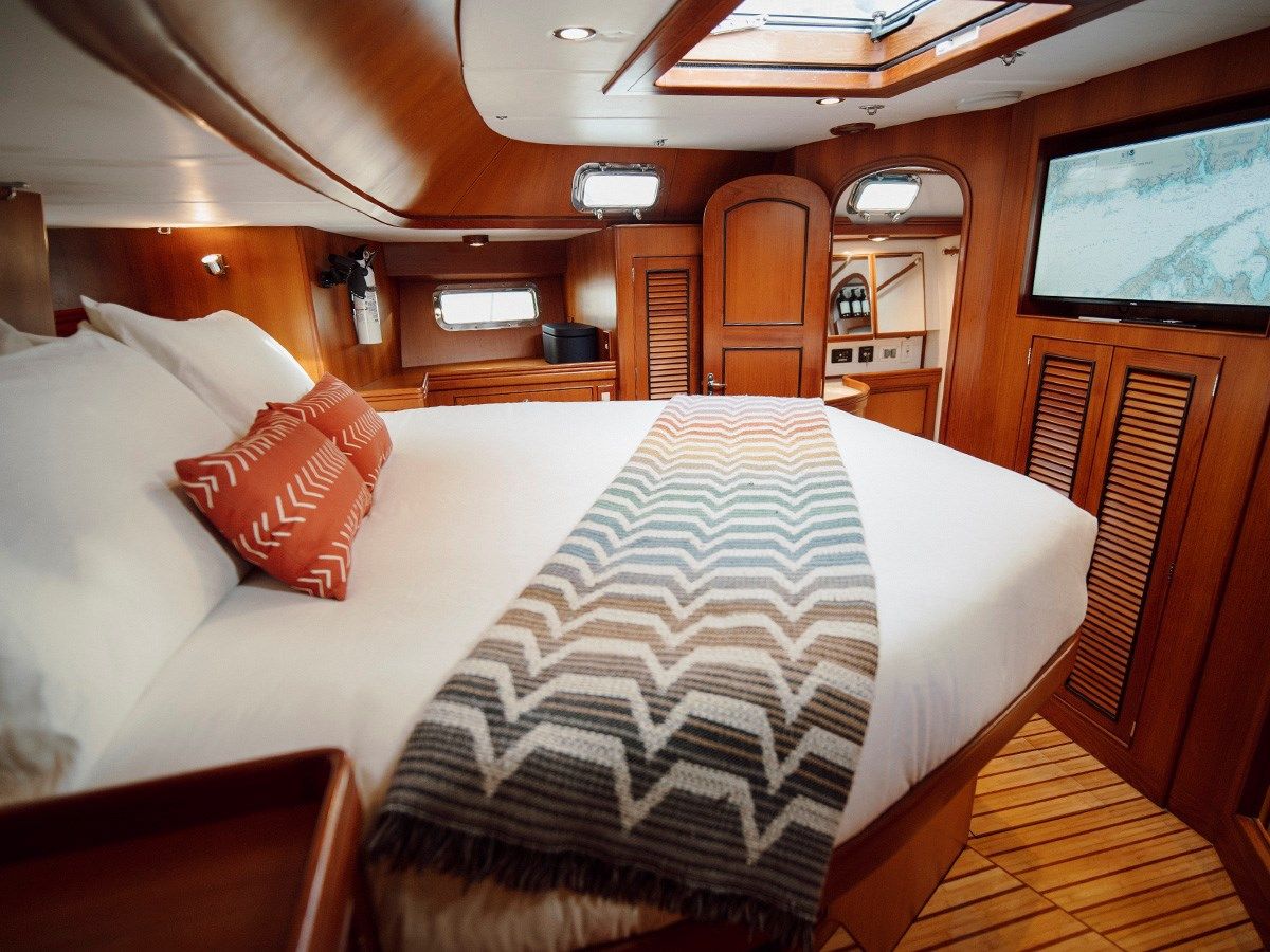 best yacht sales deals FREE RANGE 54