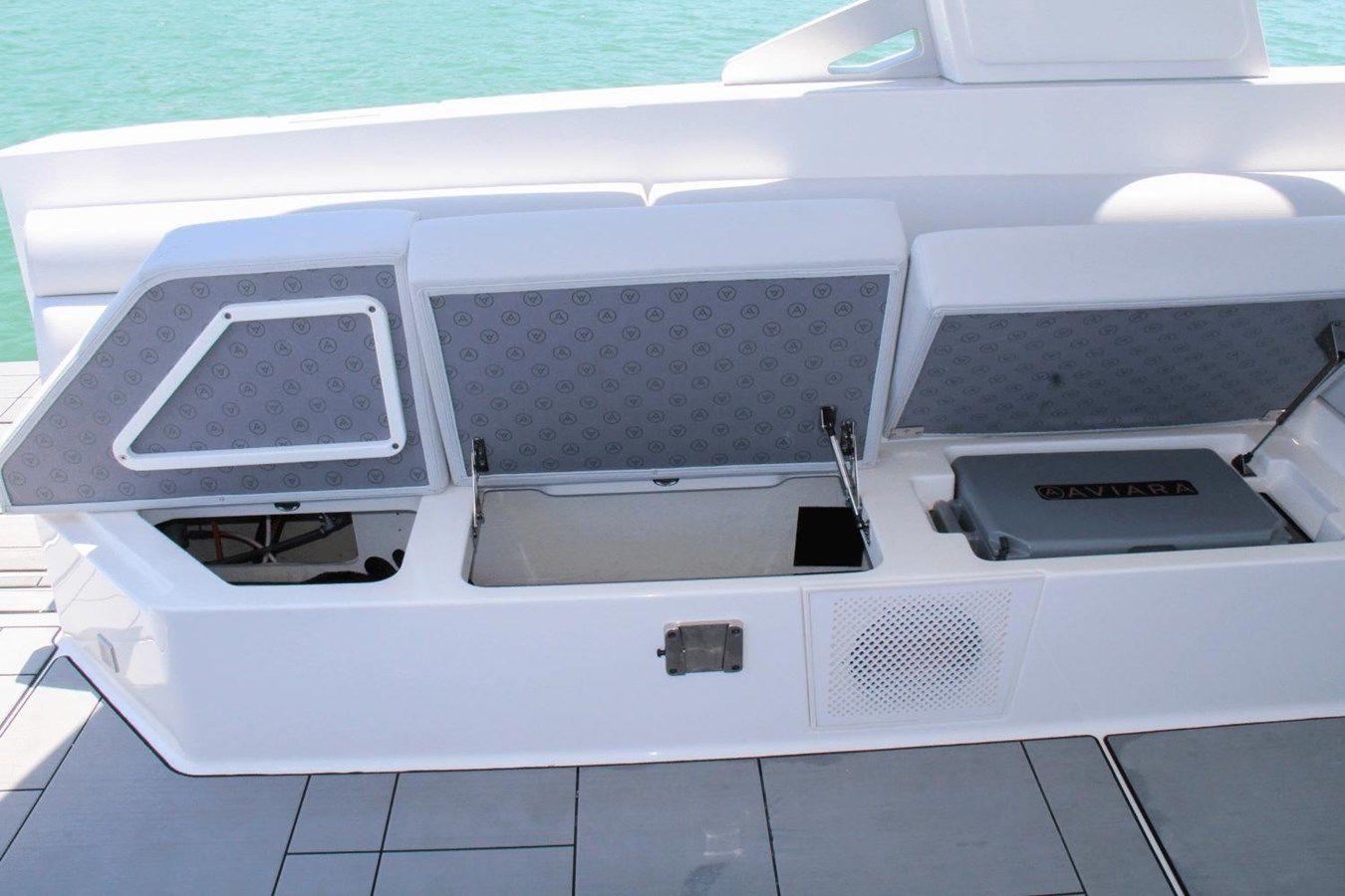 Buy a yacht AVIARA AV40 OB - AVIARA