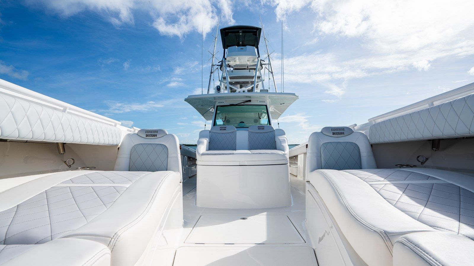 best yacht sales deals EXECUTIVE DECISION 53 Suenos