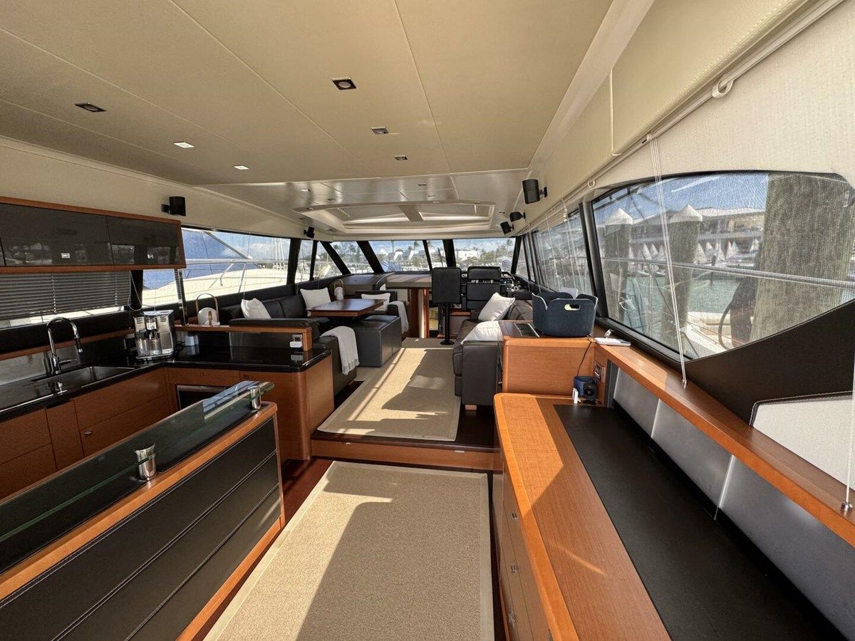 Buy a BLUE HAVEN 2014 at Shestakov Yacht Sales