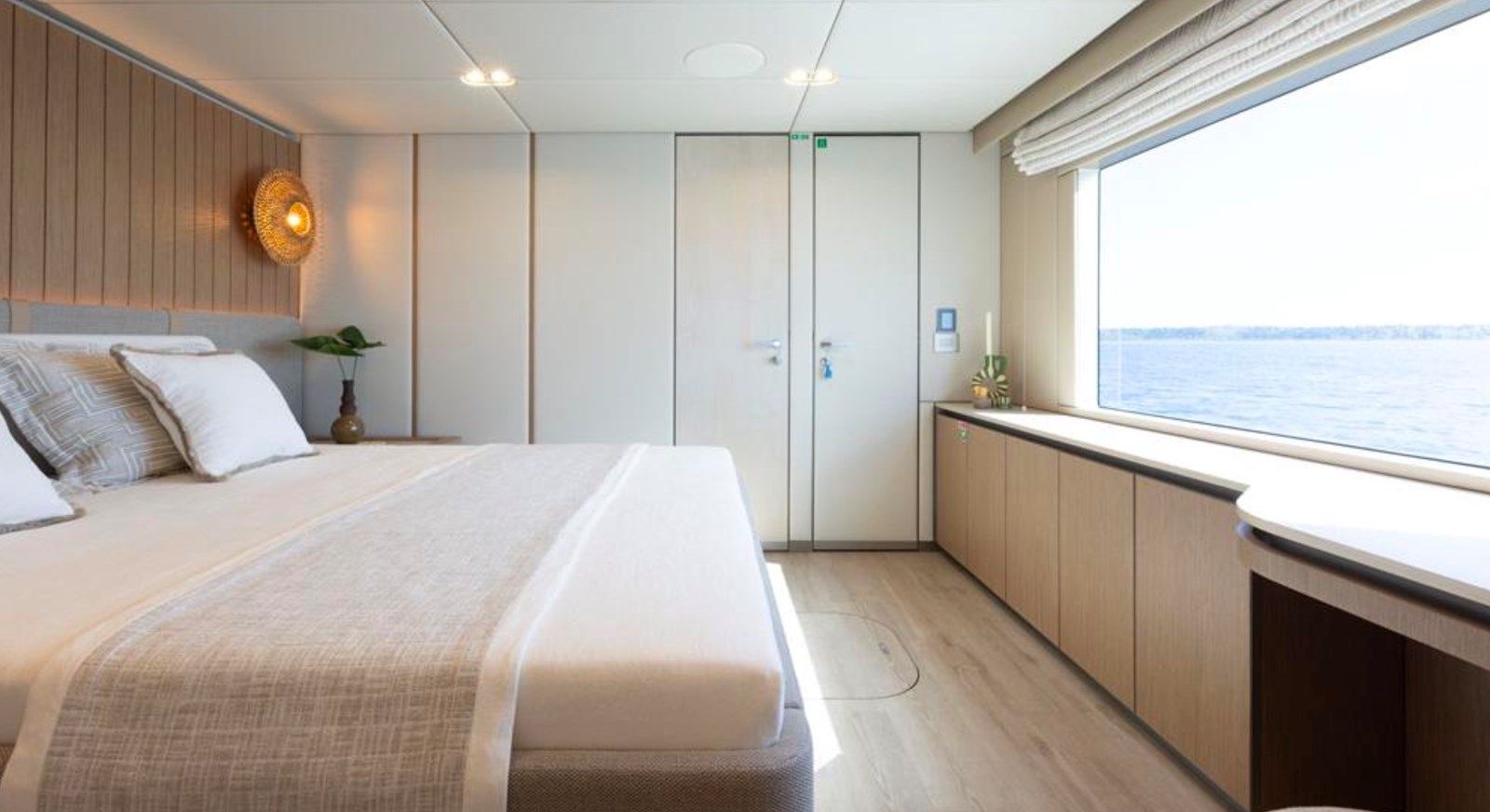 Купить яхту TWILIGHT в Shestakov Yacht Sales