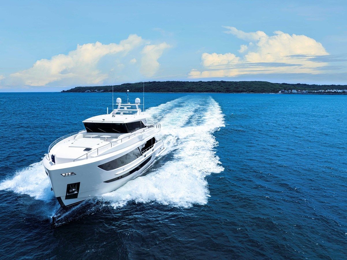 Buy a yacht Horizon FD90-234 NOW AVAIABLE 2026