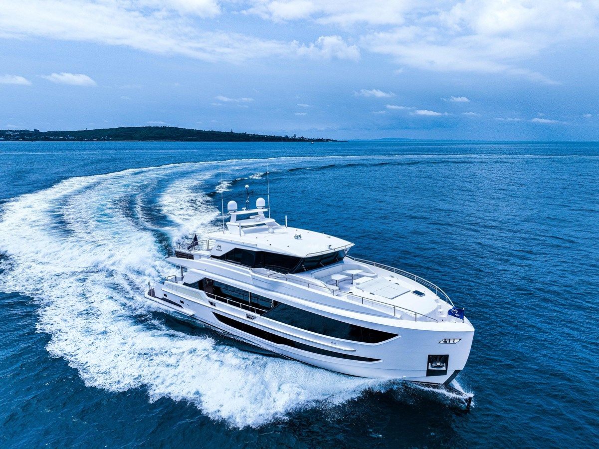 best yacht sales deals Horizon FD90-234 NOW AVAIABLE - Horizon Yachts