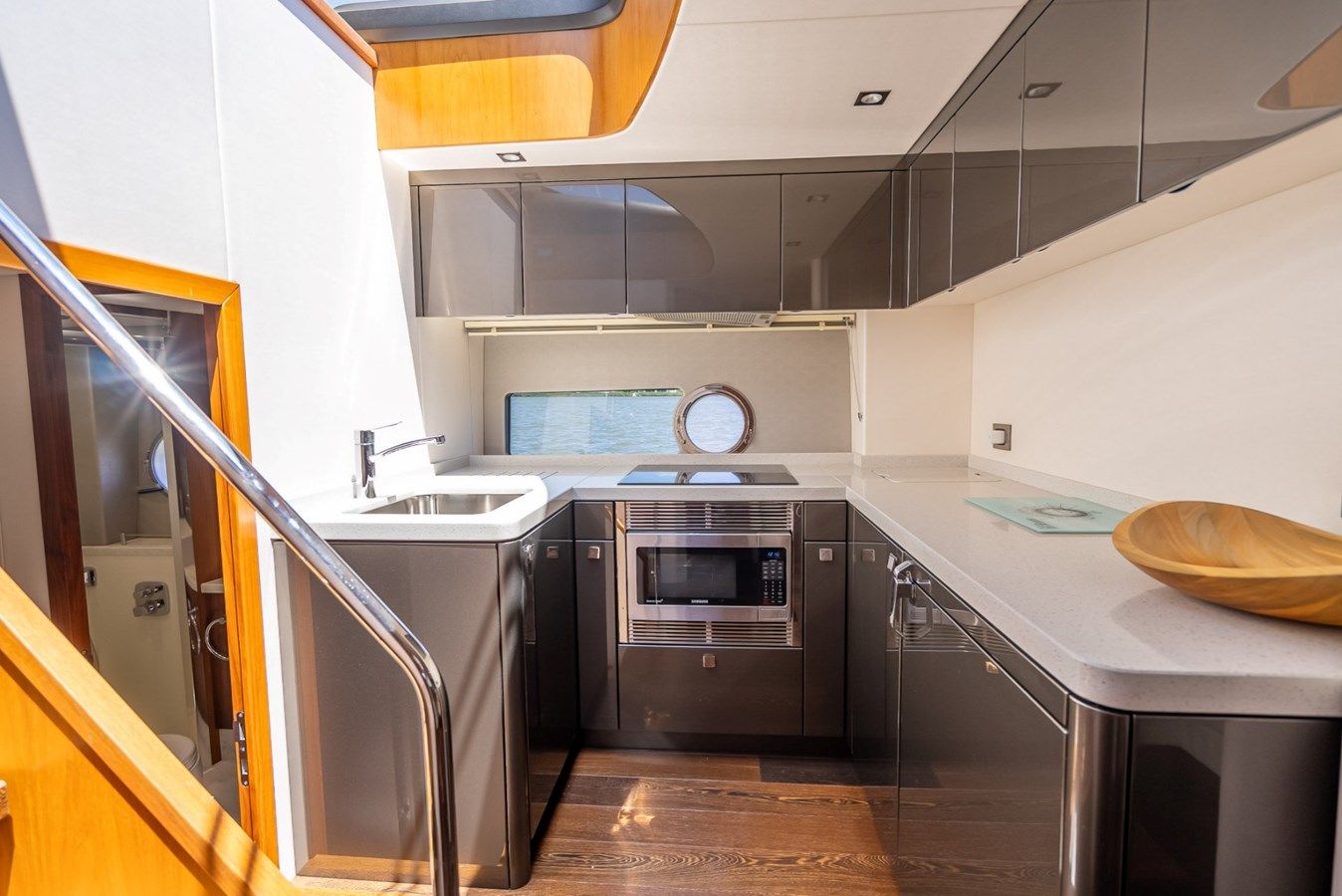 Лучшая цена на MIDNIGHT OIL 57