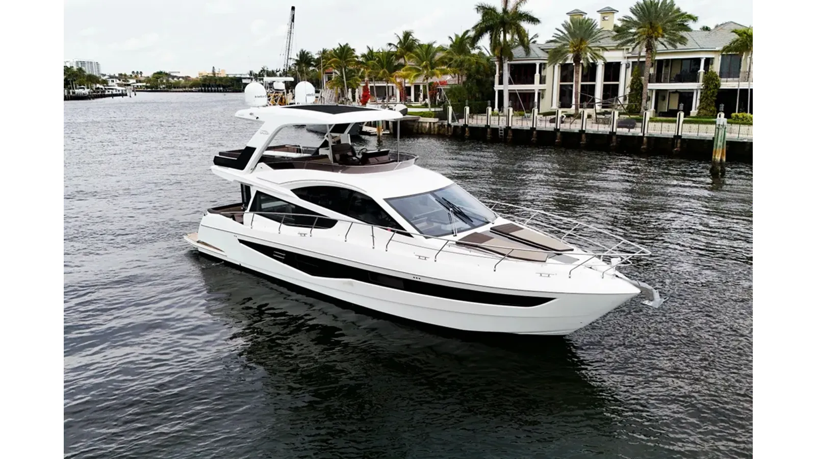 best yacht sales deals BUGSY 550 FLY