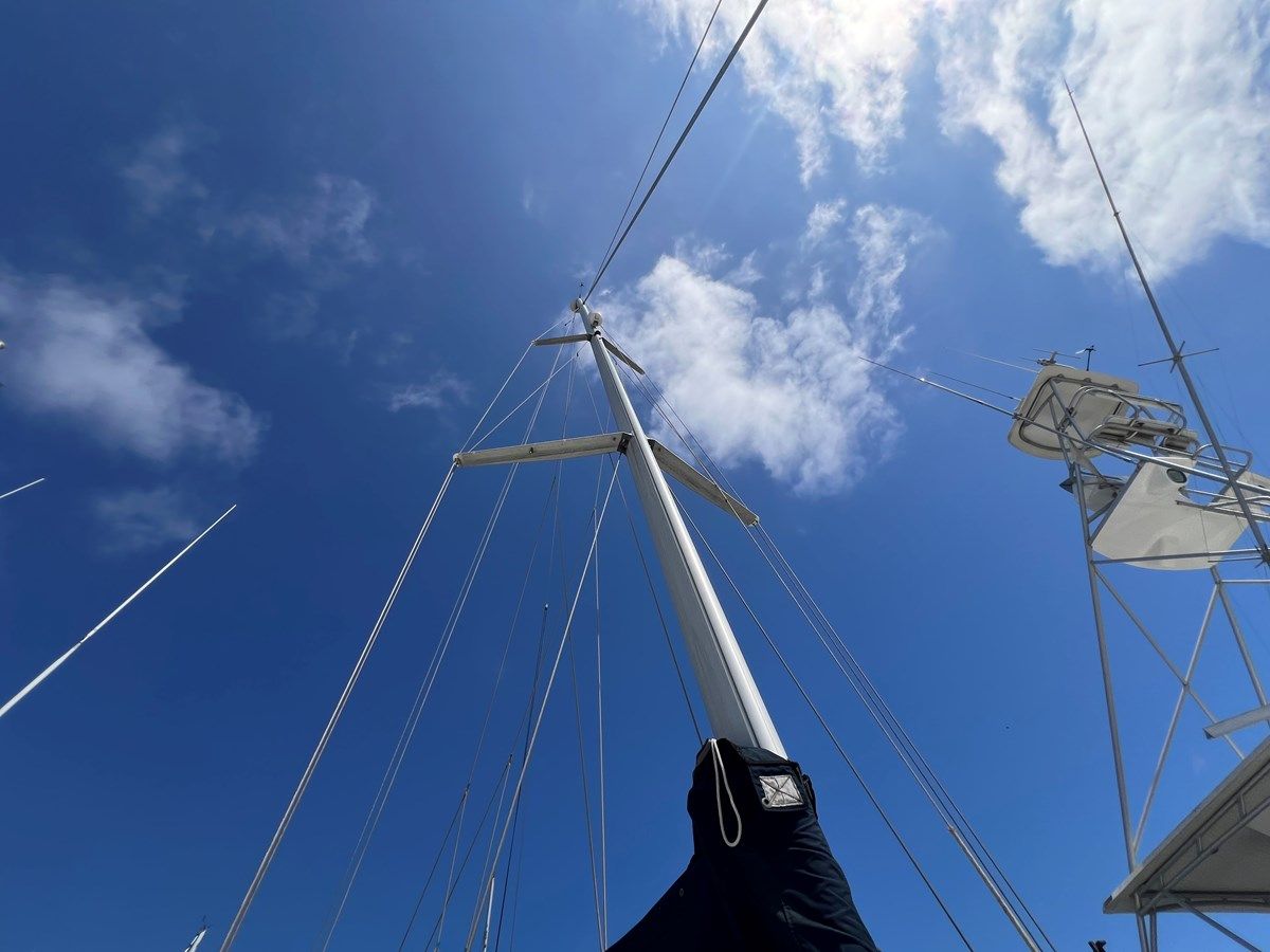 Buy a yacht HUNTER LEGEND 37.5 - HUNTER