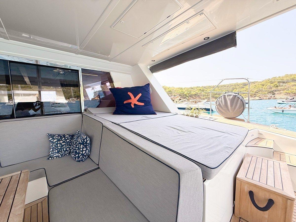 Buy a KAILUA - SUNREEF at Shestakov Yacht Sales
