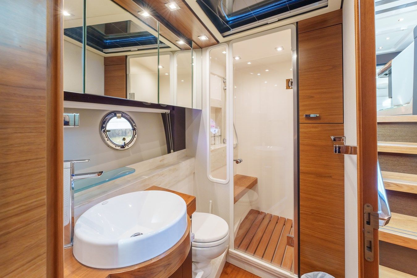 Лучшие предложения покупки яхты Happy Daze IV C53 Coupe