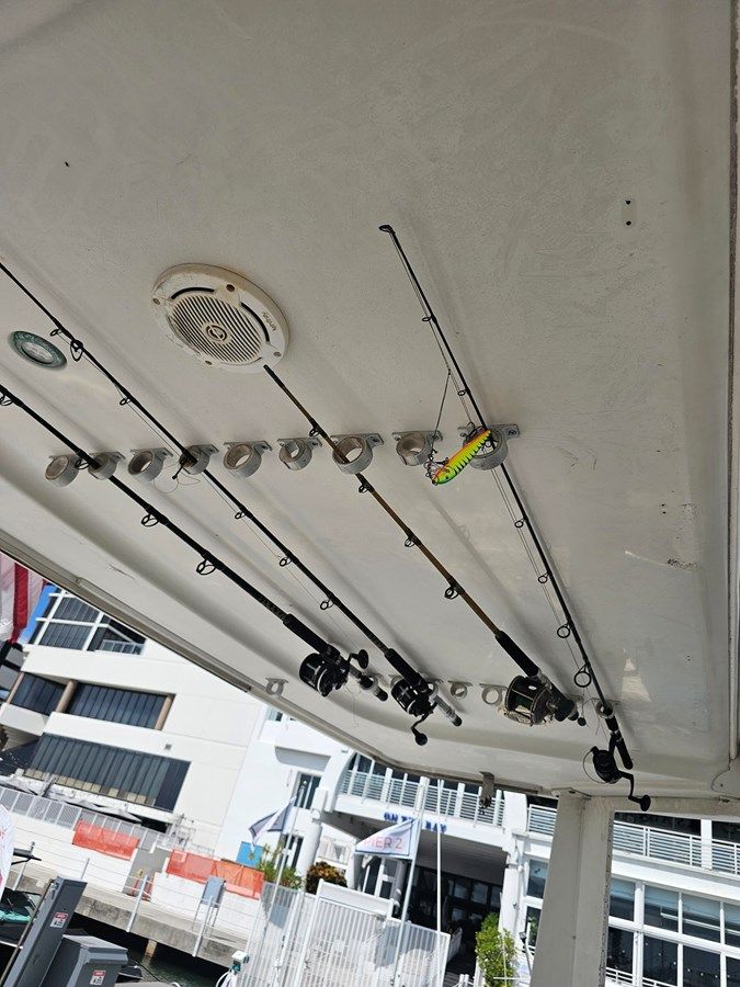 Buy a Carver 444 Motor Yacht 444 Motor Yacht at Shestakov Yacht Sales