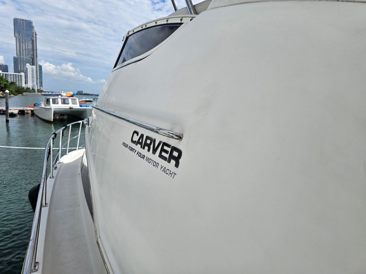 Carver 444 Motor Yacht - Carver Yachts yacht sale