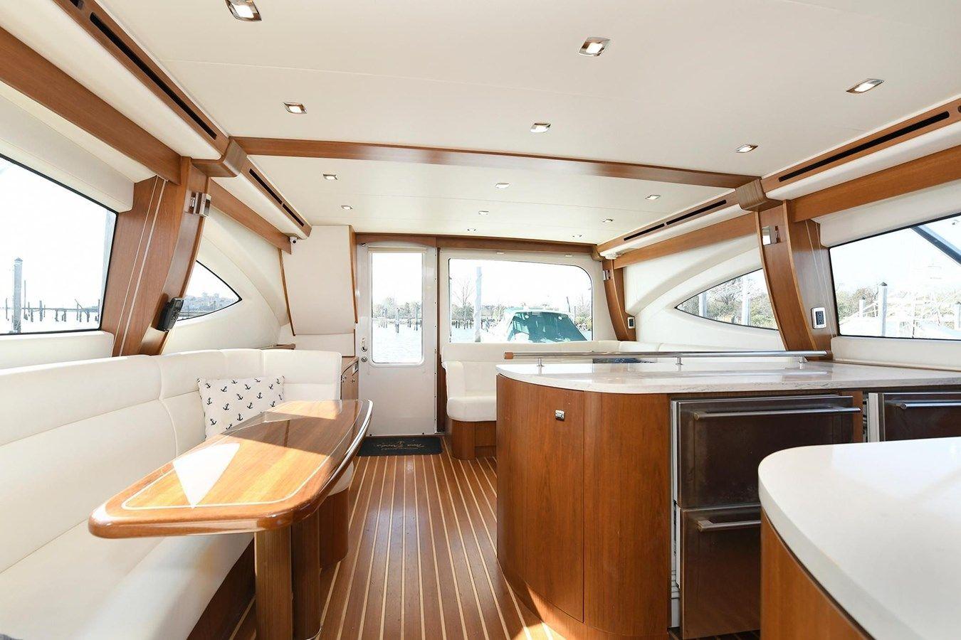 No Name - Tiara price