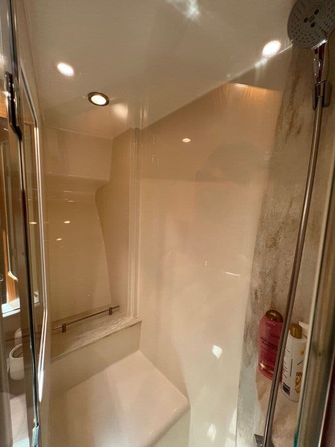 the best price on No Name