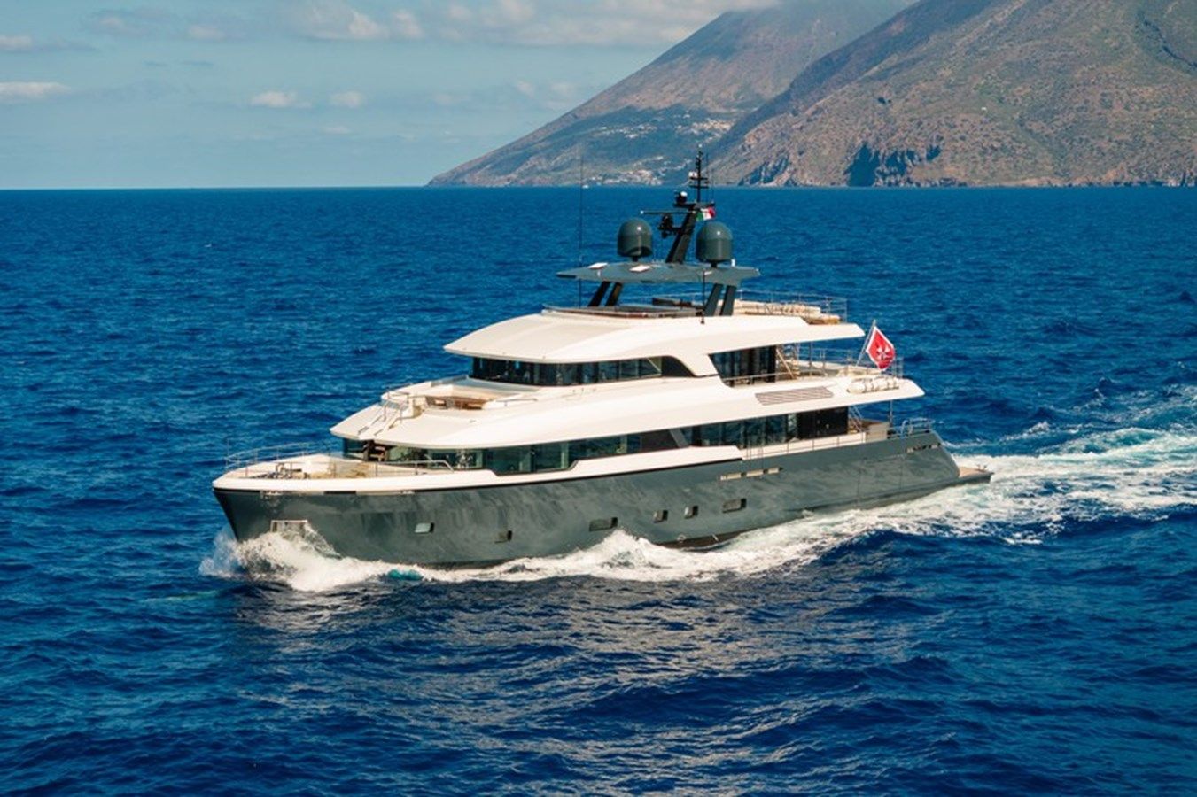 the best price on COCOON - Moonen