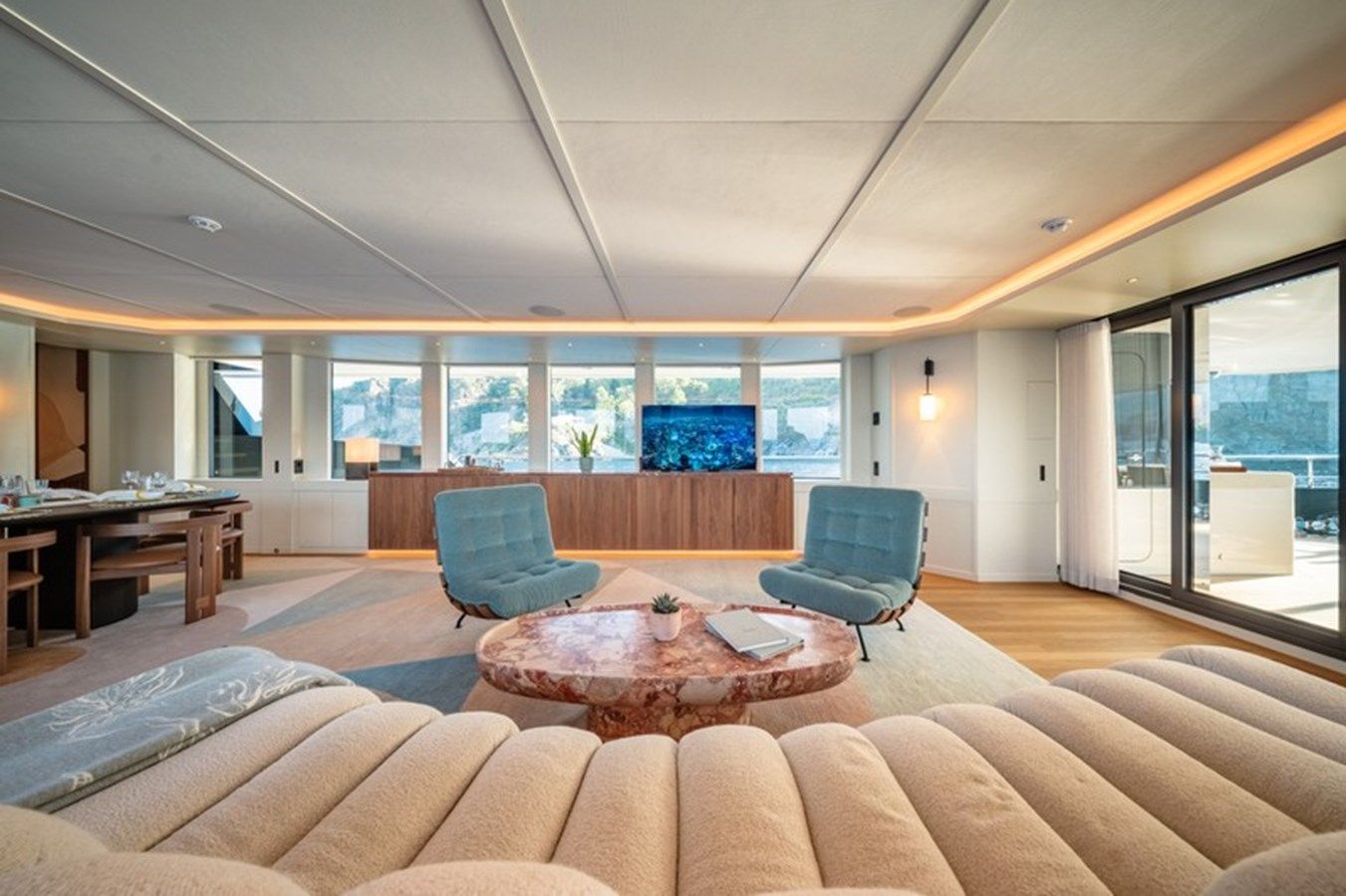 Buy a COCOON 124 at Shestakov Yacht Sales