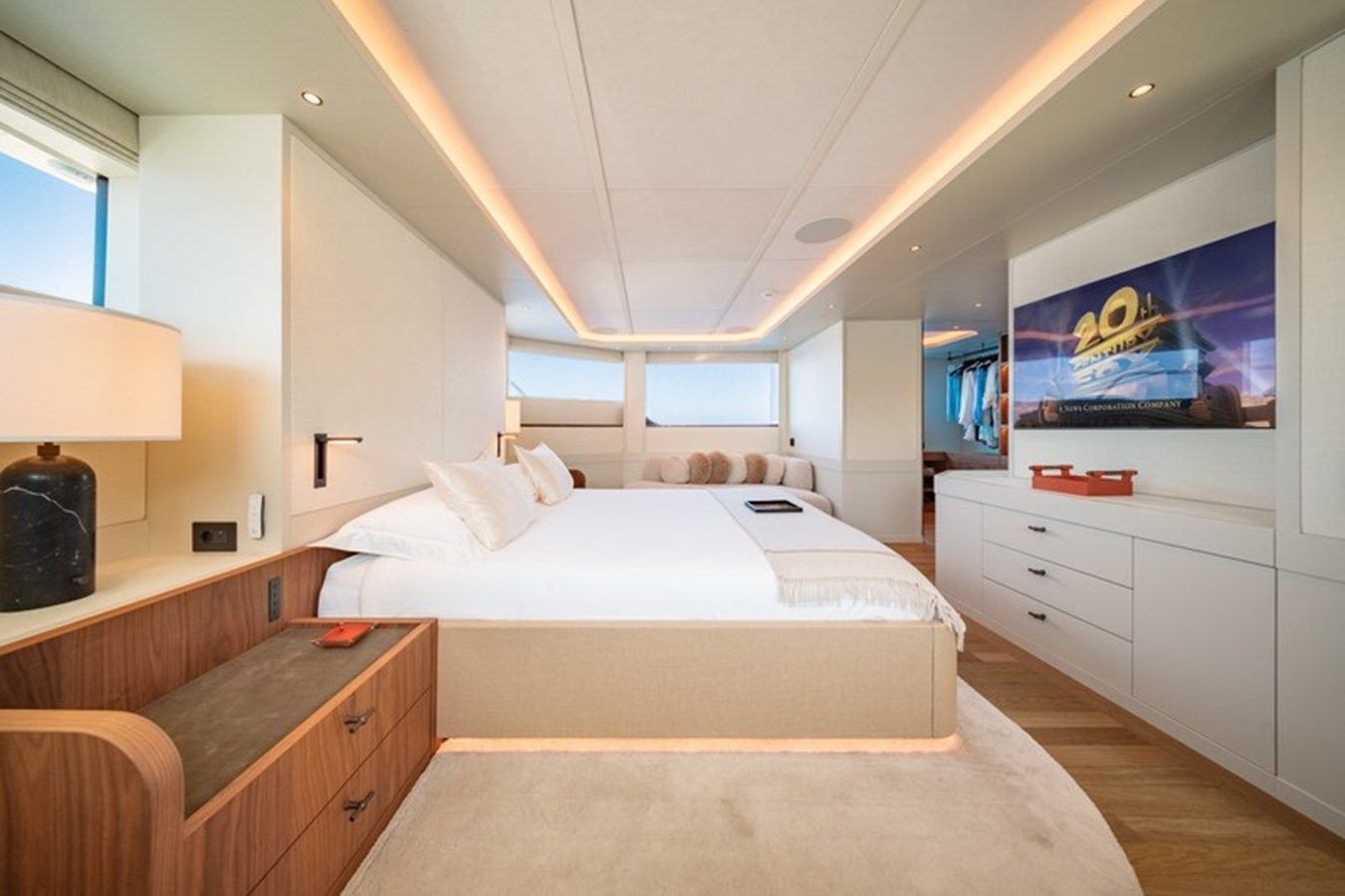 Buy a yacht COCOON 2023