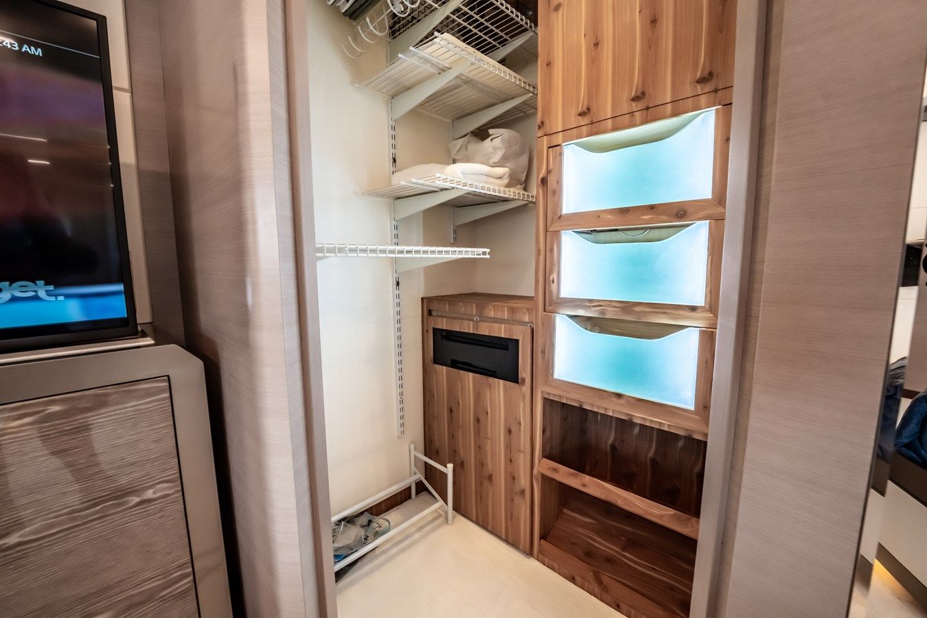 Aquasition - Ocean Alexander