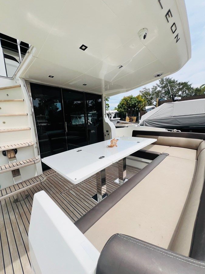 Buy a yacht BUGSY 2020