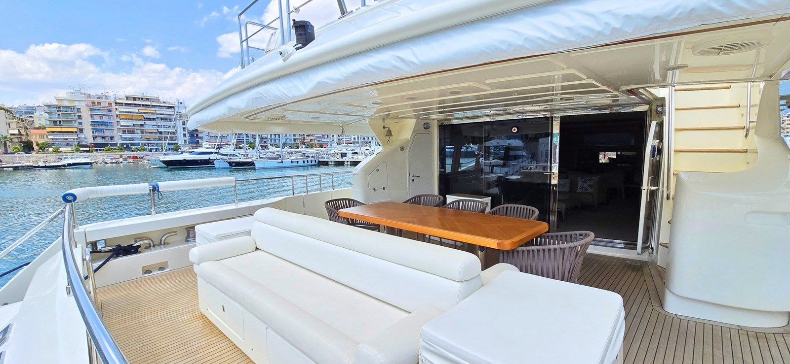 Buy a yacht MY BLEU BLANC 2009