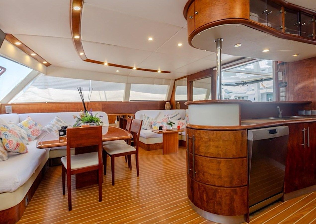Купить яхту Mission - SUNREEF в Shestakov Yacht Sales