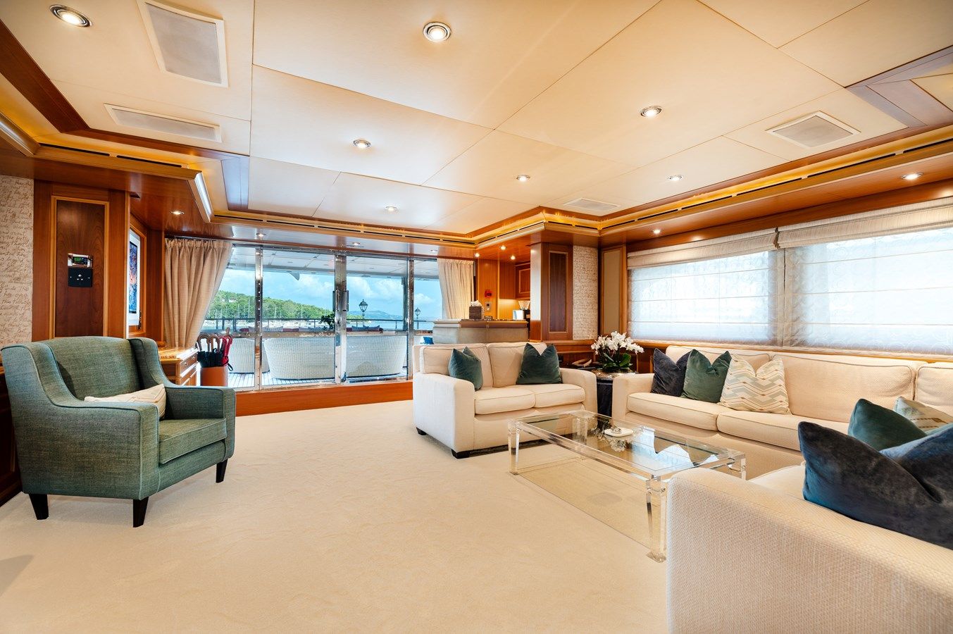 Buy a yacht EMOTION 2 - CRN