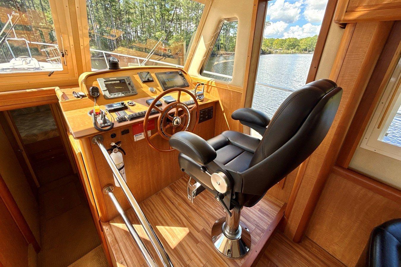 best yacht sales deals BLUE NOTE 43