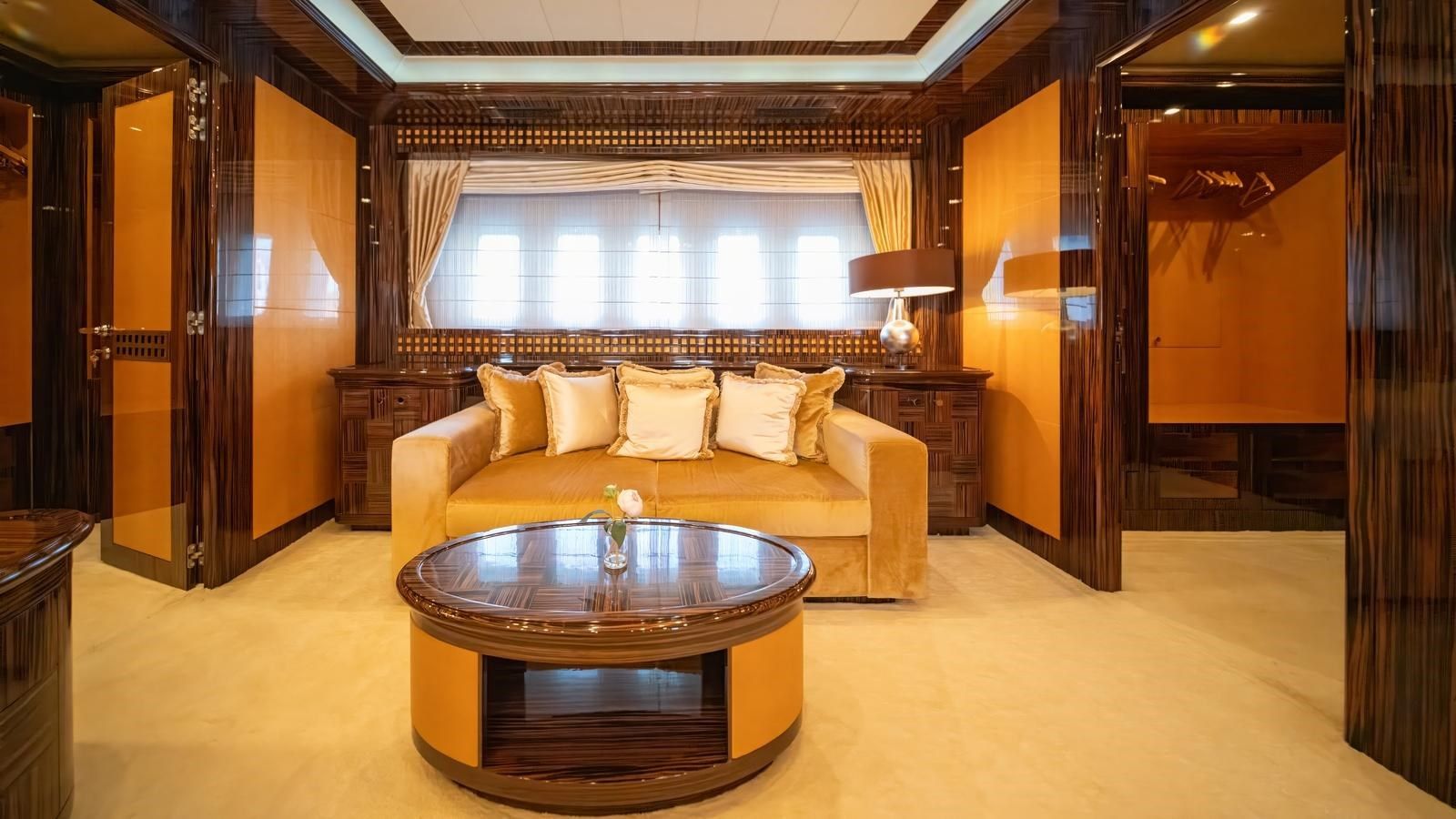 Buy a SEA PEARL - Mangusta at Shestakov Yacht Sales