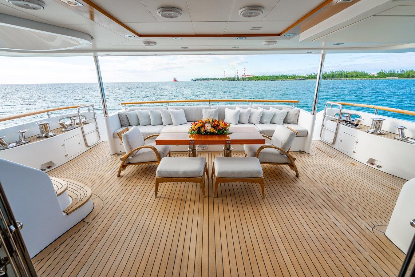 Buy a yacht ALLORA 121