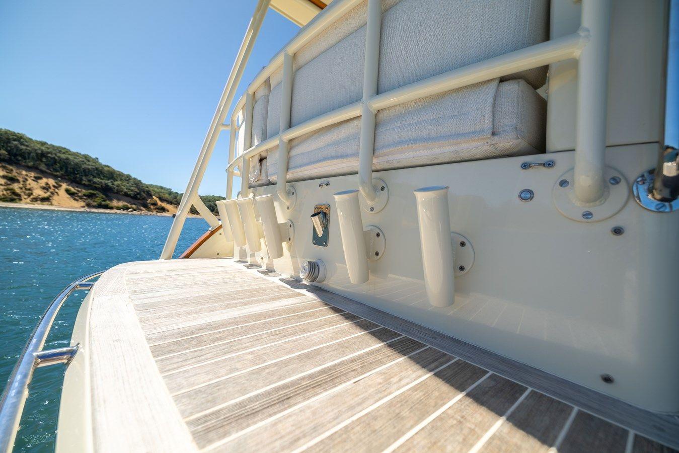 BAREFOOT Talaria 48 Flybridge