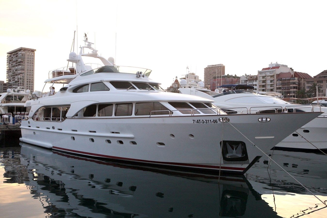 Купить яхту ANYPA 101 в Shestakov Yacht Sales