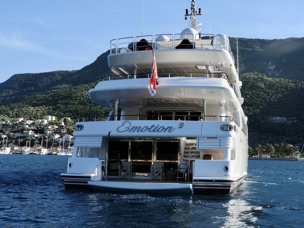 Buy a yacht EMOTION 2 - CRN