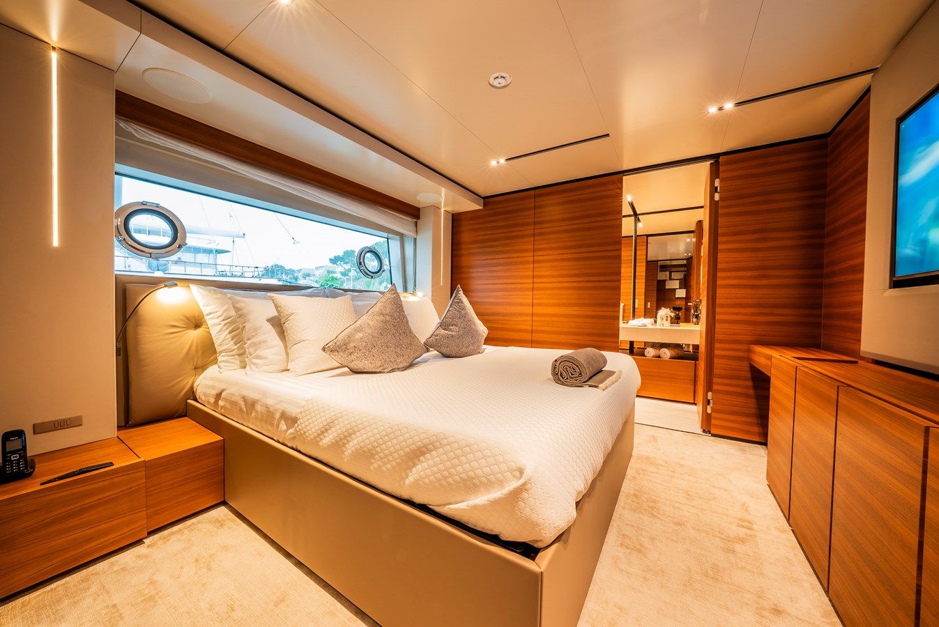 SK Navetta 33 price