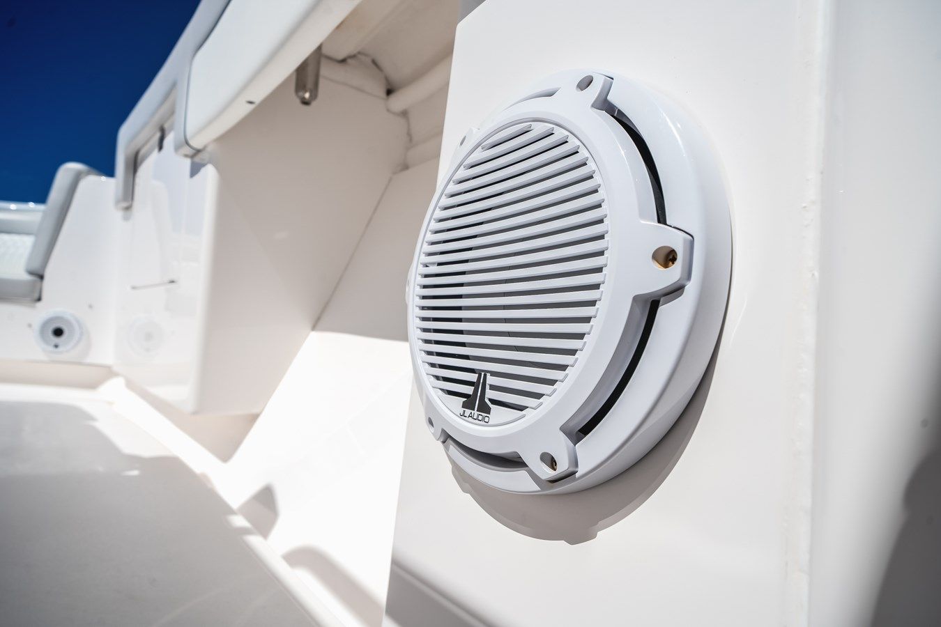 Купить яхту MYTHENDRIL 2022 в Shestakov Yacht Sales