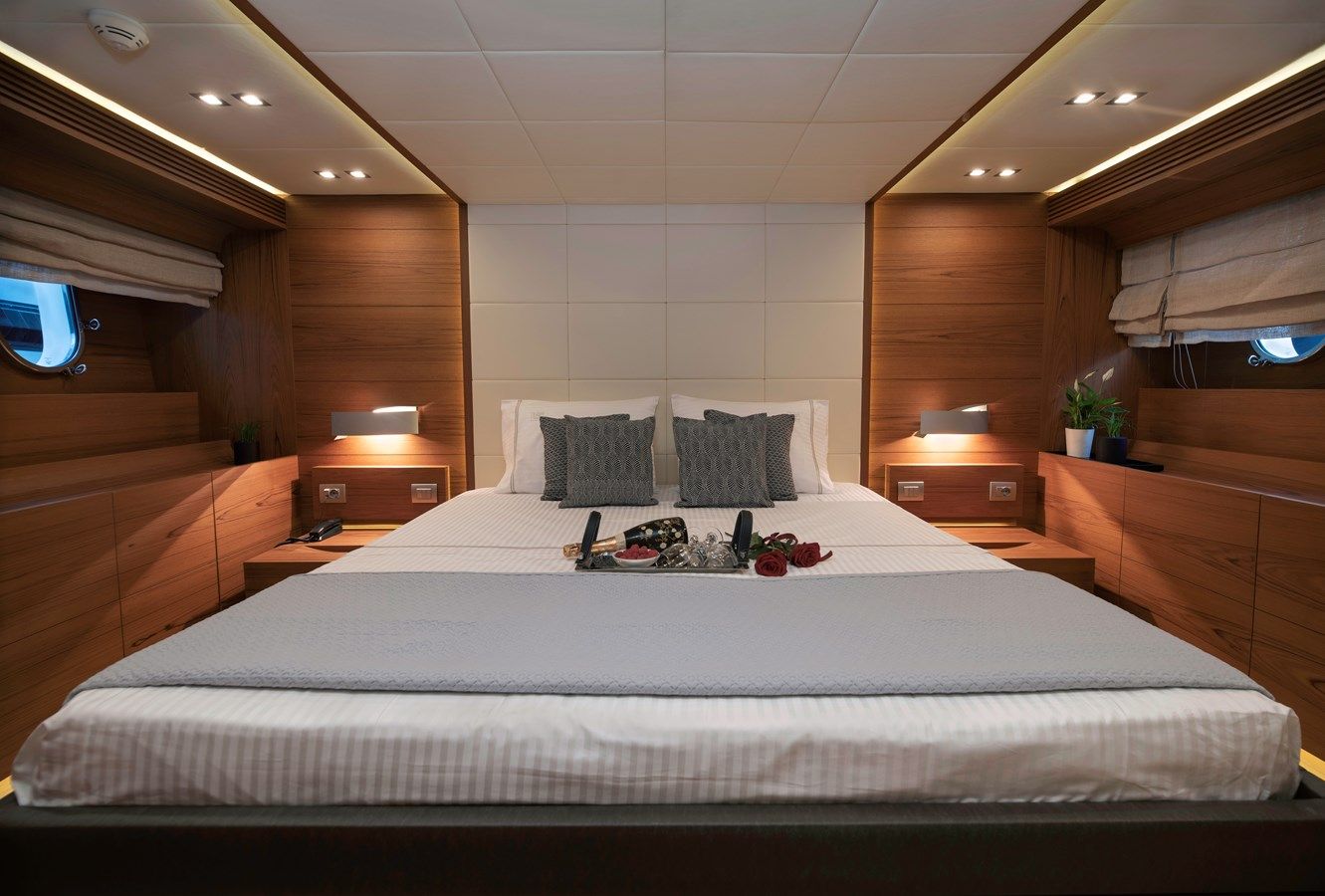 the best price on EL PECADO - Maiora