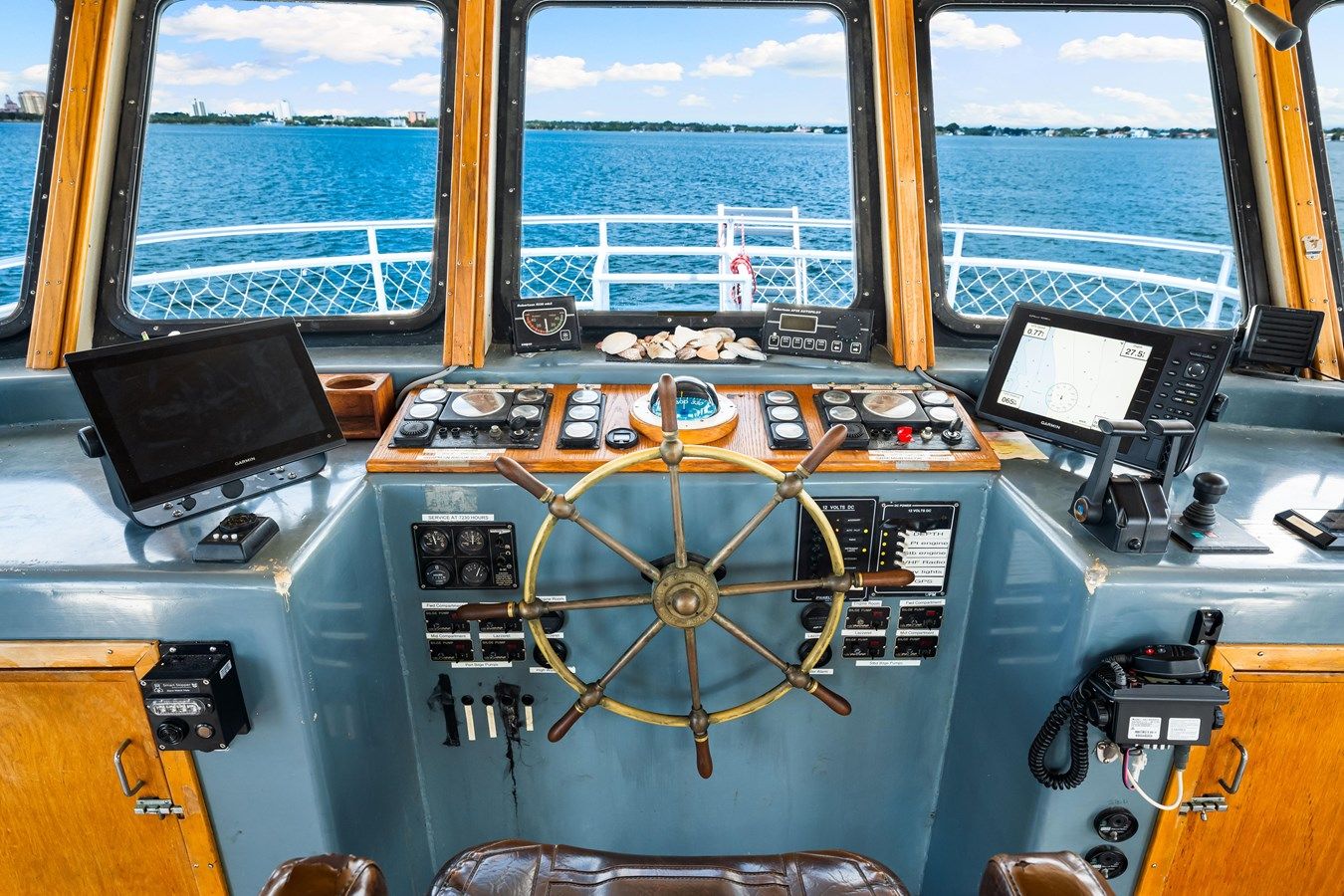 PELICAN - CUSTOM yacht sale