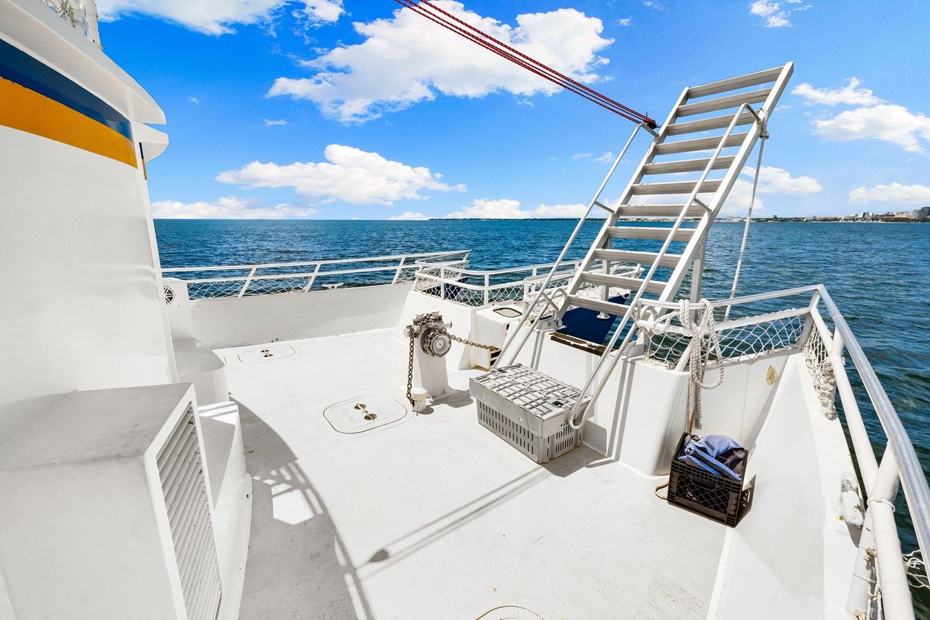 best yacht sales deals PELICAN Tri-Kat 60