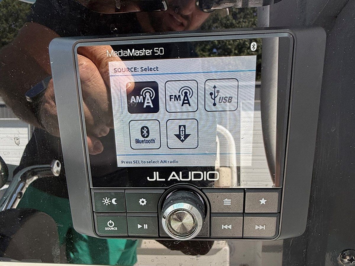 Купить яхту - - SEA HUNT в Shestakov Yacht Sales