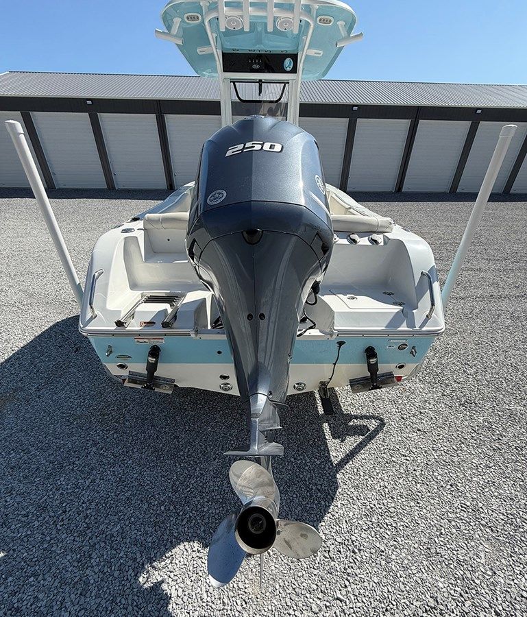 Купить яхту - - SEA HUNT в Shestakov Yacht Sales