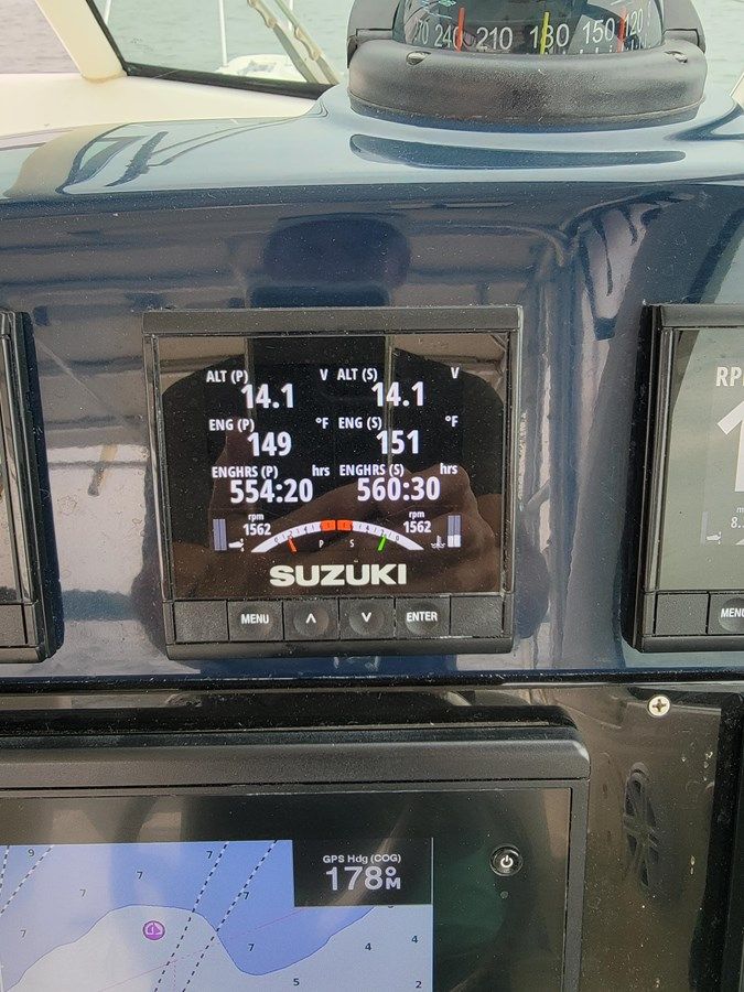 SSUY7308I607 - PURSUIT BOATS