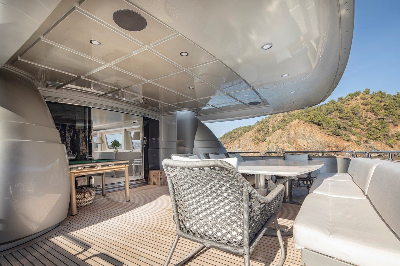 the best price on CANALI 110