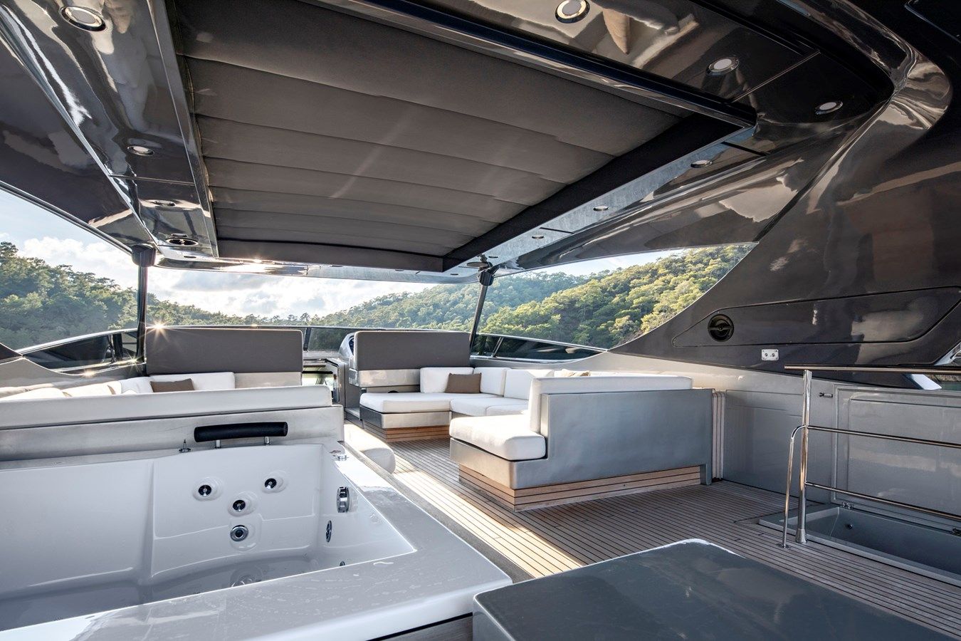 CANALI 111 yacht sale