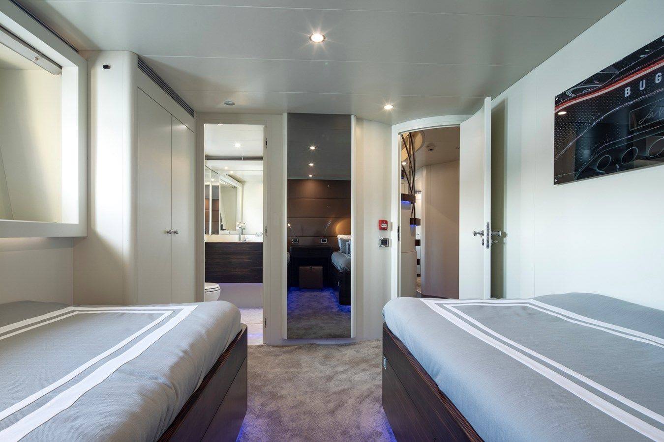 the best price on CANALI - Canados