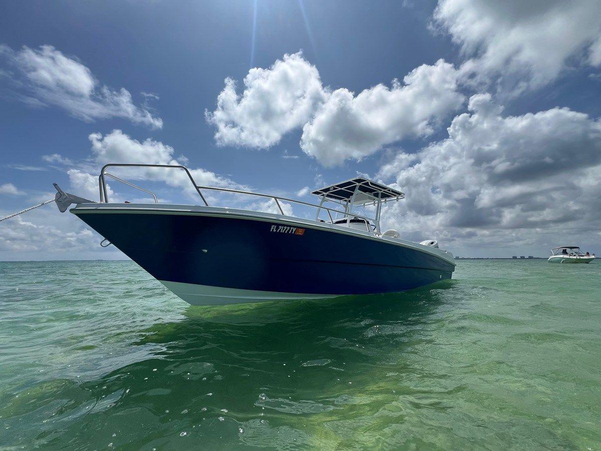 the best price on Yamane 27 Center Console 27
