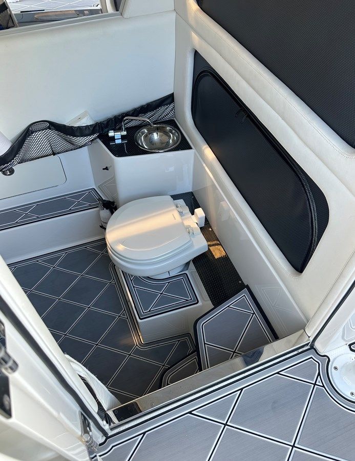 AOV37213C919 - Nor-Tech yacht sale